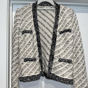 Sweater jacket miss selfridge black and white